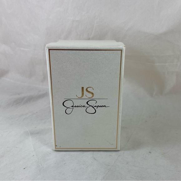 Jessica Simpson Crystal Accented Woman's Watch JW0002GD Gold Pearl 35mm NEW READ - Picture 4 of 9